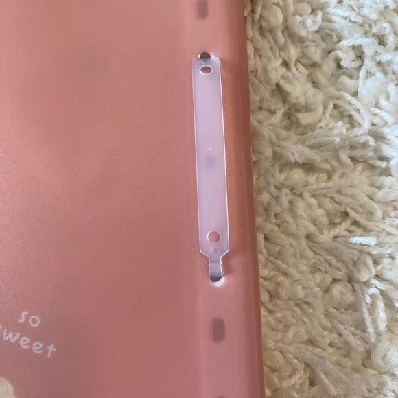 Cute Animal and Carrot Cake Print Binder Folder With 5 Plastic Sleeves. - Picture 9 of 10